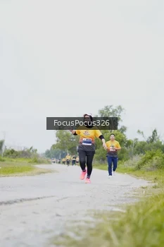 Runner Photo 2054350