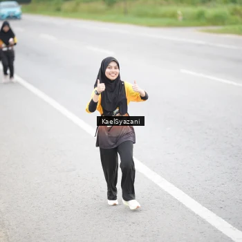 Runner Photo 2054397