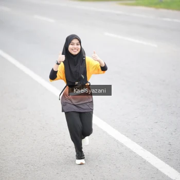 Runner Photo 2054419