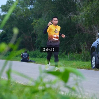 Runner Photo 2054426