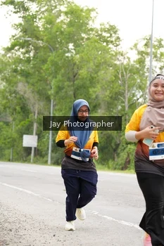 Runner Photo 2054441