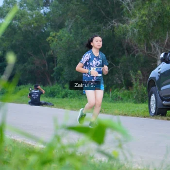 Runner Photo 2054445