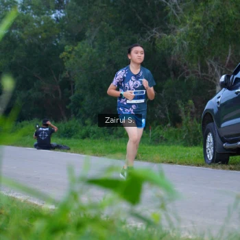 Runner Photo 2054457