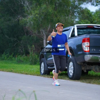 Runner Photo 2054460