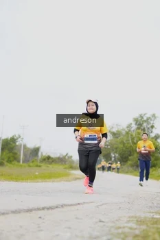 Runner Photo 2054502