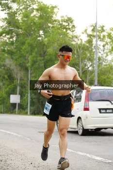 Runner Photo 2054504