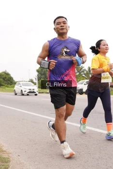 Runner Photo 2054588