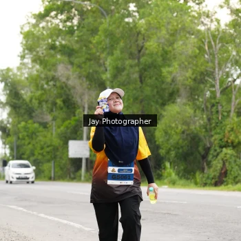 Runner Photo 2054603