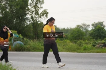 Runner Photo 2054606