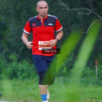 Runner Photo 2054633