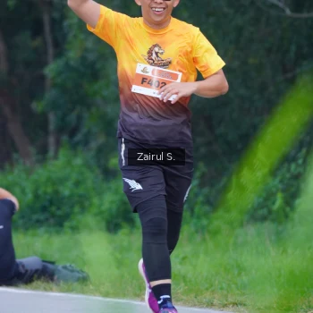 Runner Photo 2054660