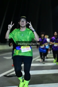 Runner Photo 2054698