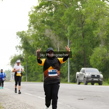 Runner Photo 2054741