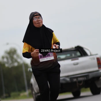 Runner Photo 2054747