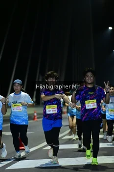Runner Photo 2054749