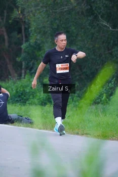 Runner Photo 2054770
