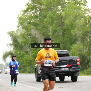 Runner Photo 2054811