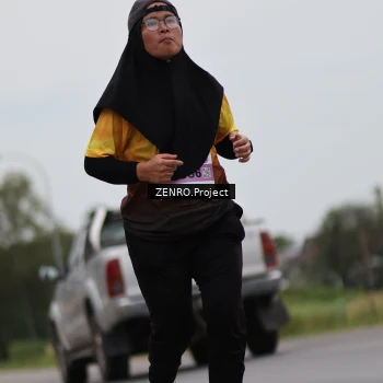 Runner Photo 2054819