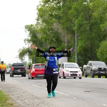 Runner Photo 2054841