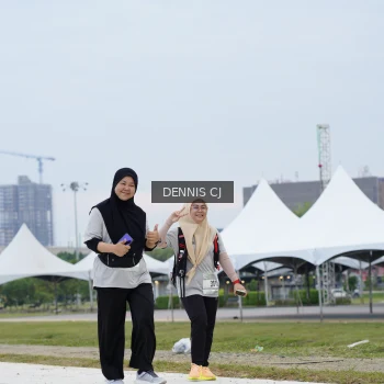 Runner Photo 2054864