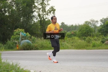 Runner Photo 2054943