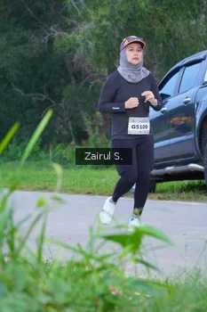 Runner Photo 2054964