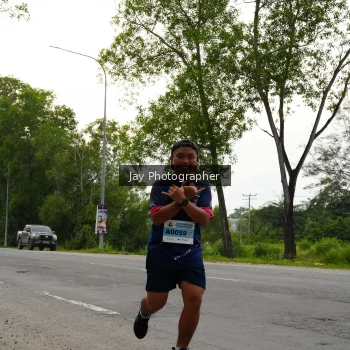 Runner Photo 2054965