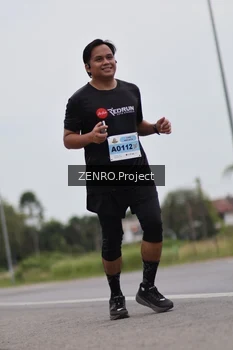 Runner Photo 2054969