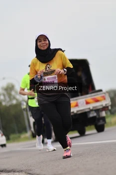 Runner Photo 2054997