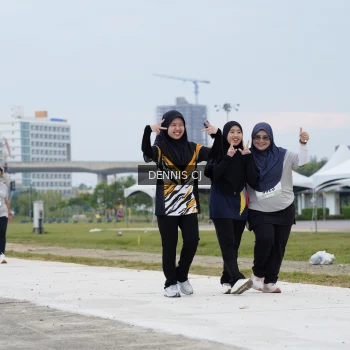 Runner Photo 2055150