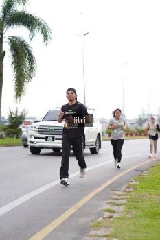 Runner Photo 2055164