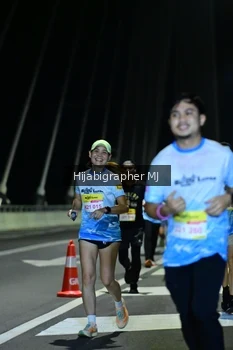 Runner Photo 2055187