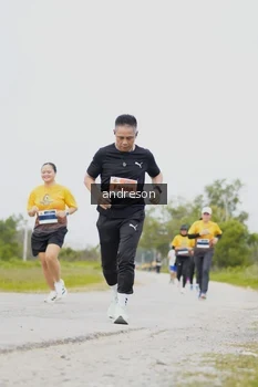 Runner Photo 2055241