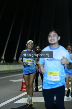 Runner Photo 2055268