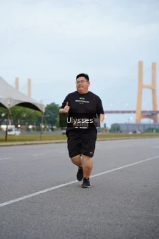 Runner Photo 2055442