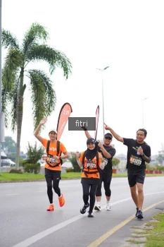 Runner Photo 2055482