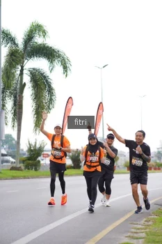 Runner Photo 2055484