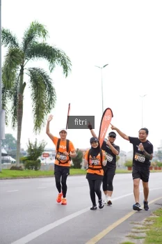 Runner Photo 2055491