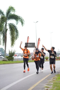 Runner Photo 2055516