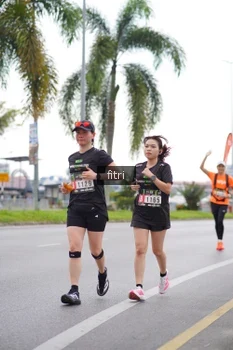 Runner Photo 2055545