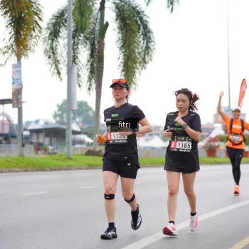 Runner Photo 2055562
