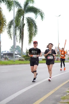Runner Photo 2055573