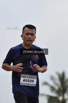 Runner Photo 2055654
