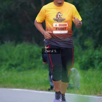 Runner Photo 2055721