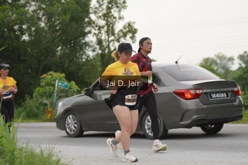 Runner Photo 2055724