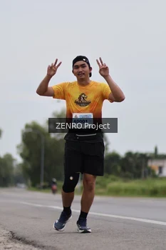 Runner Photo 2055768