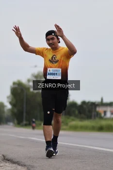 Runner Photo 2055785