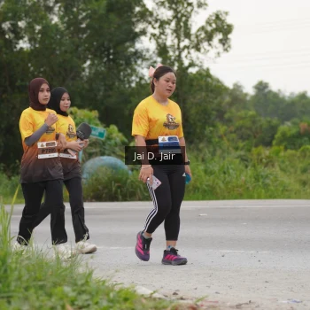 Runner Photo 2055825