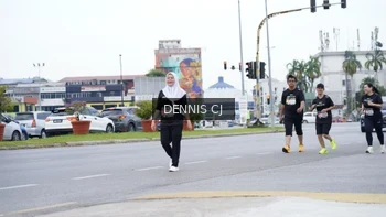 Runner Photo 2055883