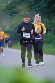 Runner Photo 2056083
